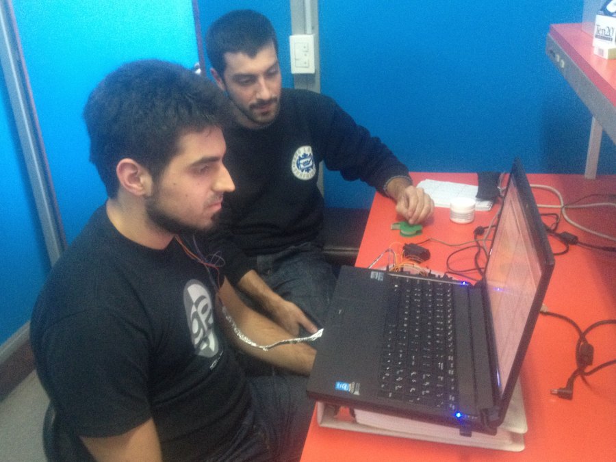 Foto del proyecto: Interfaz Cerebro-Computadora para Control de un Teclado Virtual